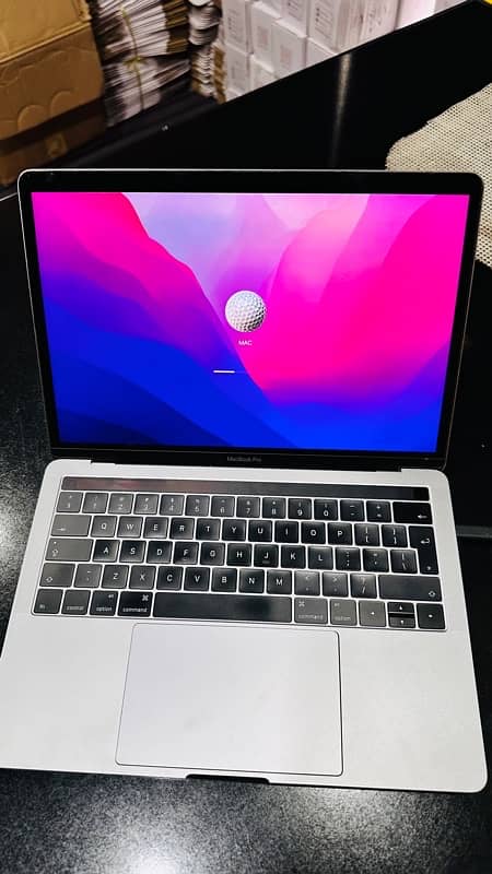 macbook pro 2017 touch bar 10