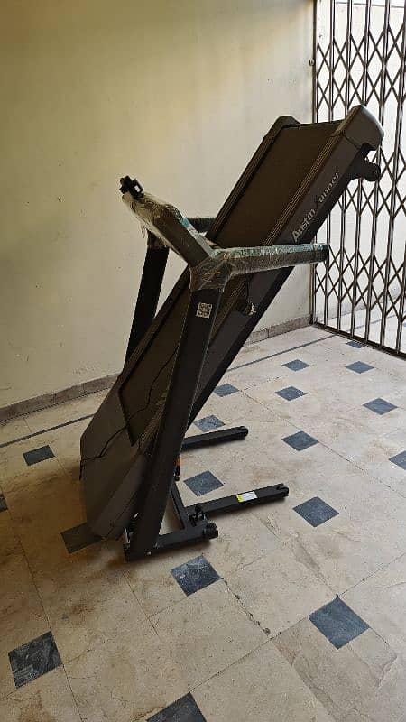 aibi gym Austin runner treadmill 11