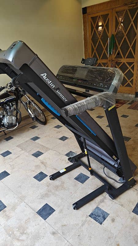 aibi gym Austin runner treadmill 13