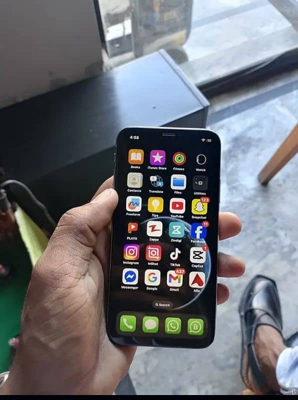 iPhone x 256gb storage non pta bh 78 all ok 10/10 like new only set 0