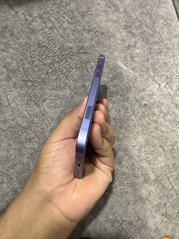 Iphone 12 - 128GB - 10/10 Condition - 95% Battery - Dual Sim 3