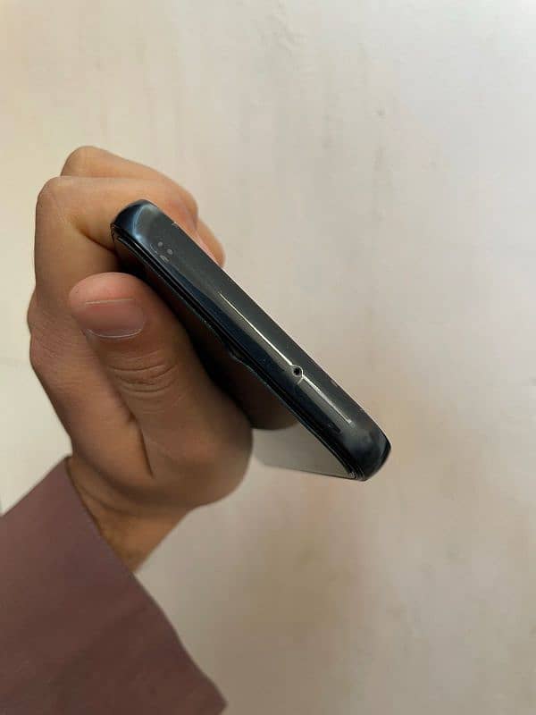 Samsung A14   6+6(extendable) / 128 GB. 0