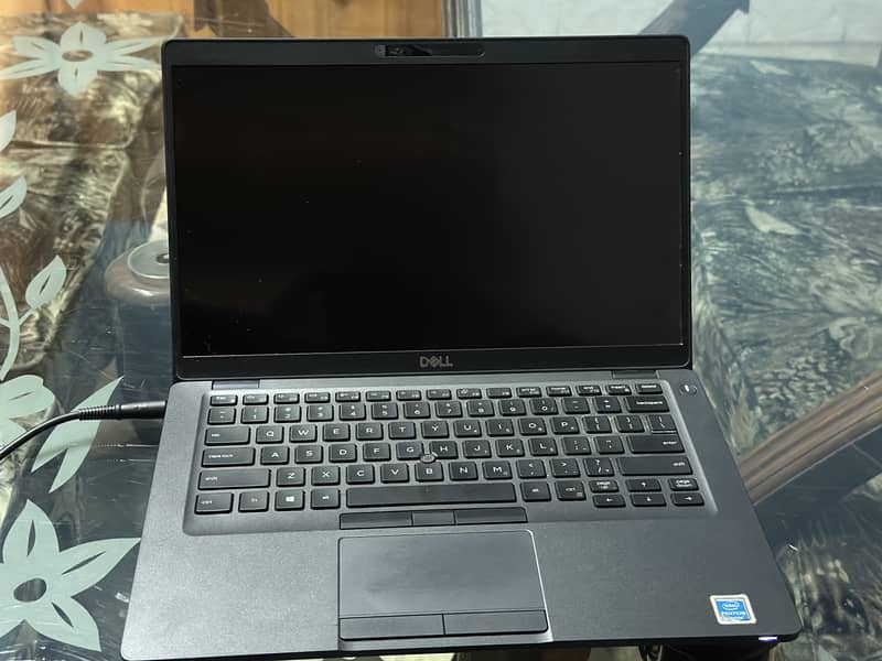 Dell latitude i7 8generation 0