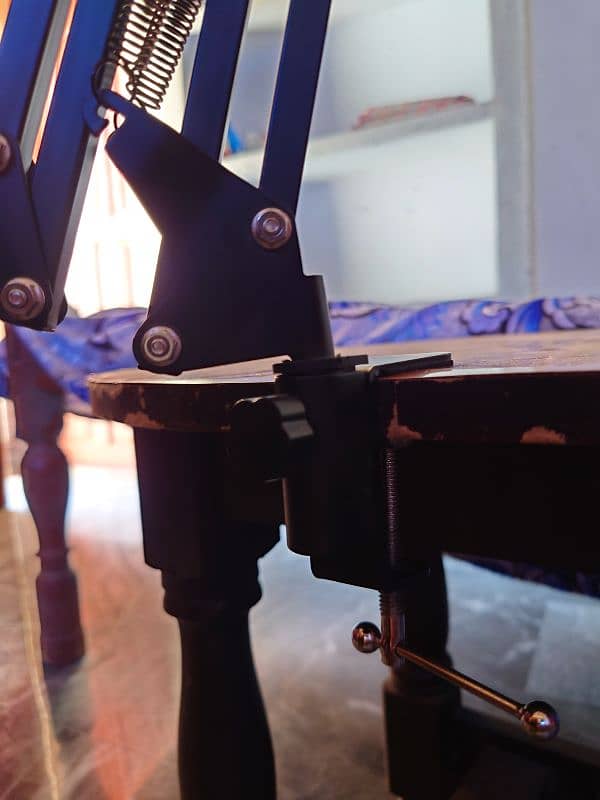arm head stand for video recording top head shoot 3
