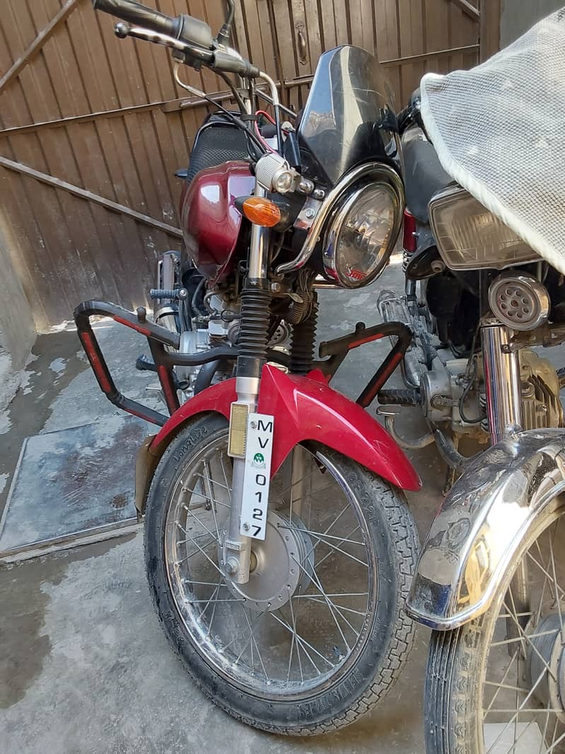 Yamaha YB 125Z 2018 1