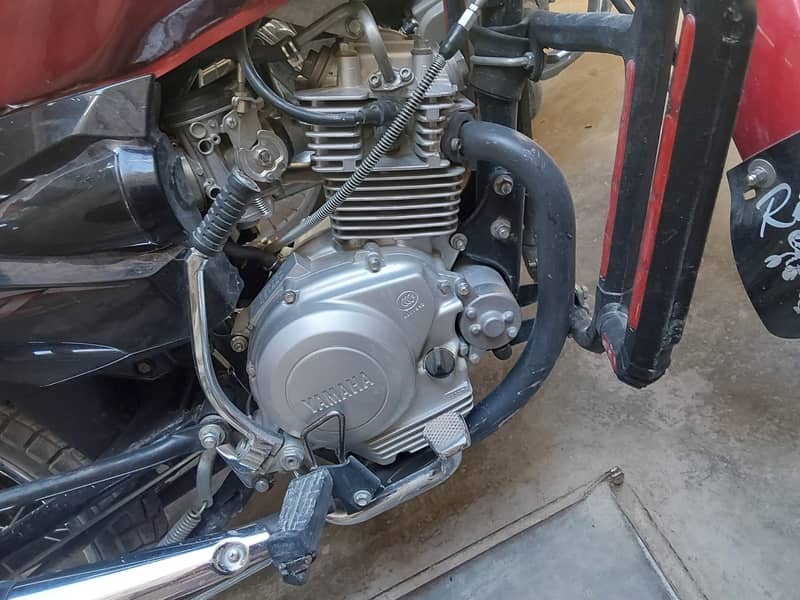 Yamaha YB 125Z 2018 6