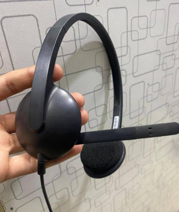 Jabra Logitech a4tech Plantronics Sennheiser headphones 1