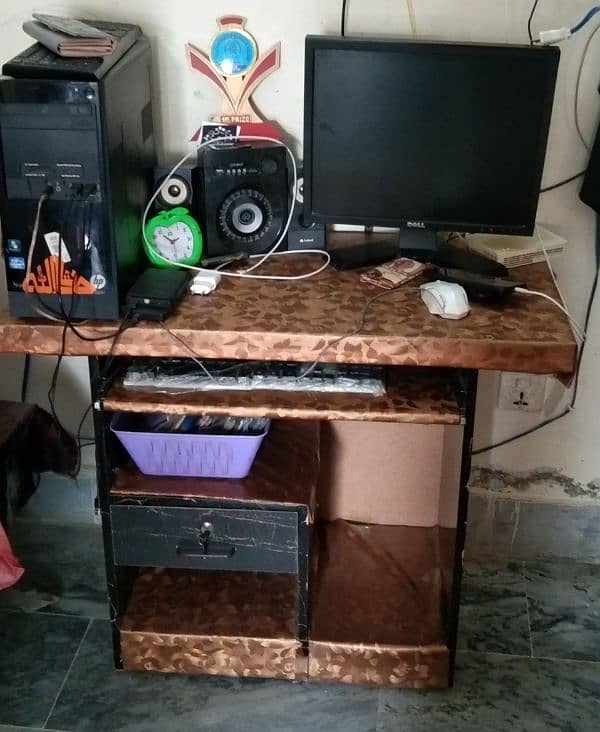 New computer table for sale 1