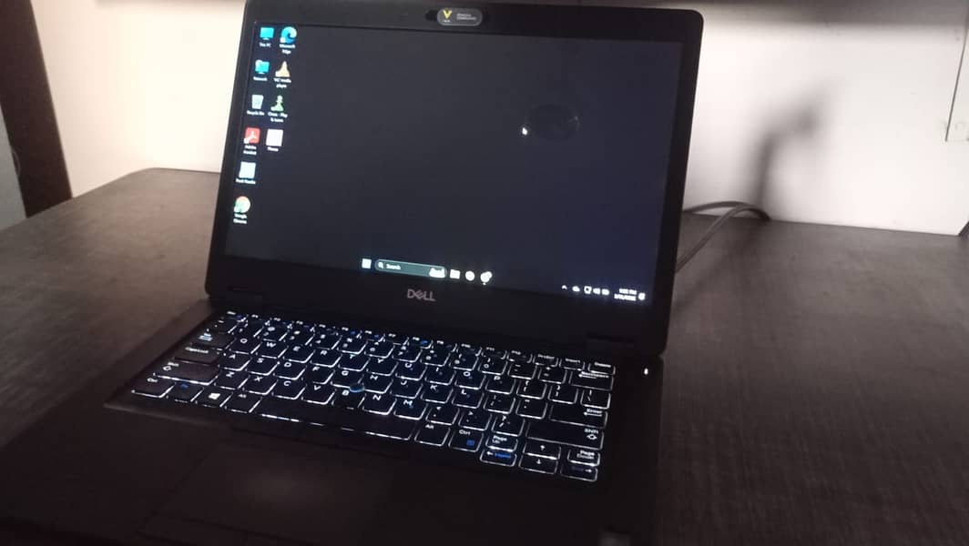 Dell Latitude 5490 (touch) 0