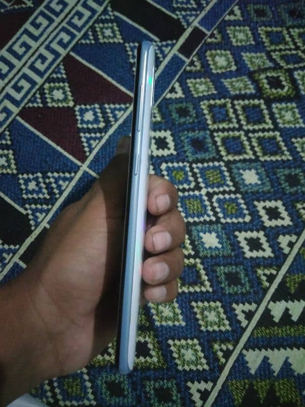 Samsung galaxy A50 1