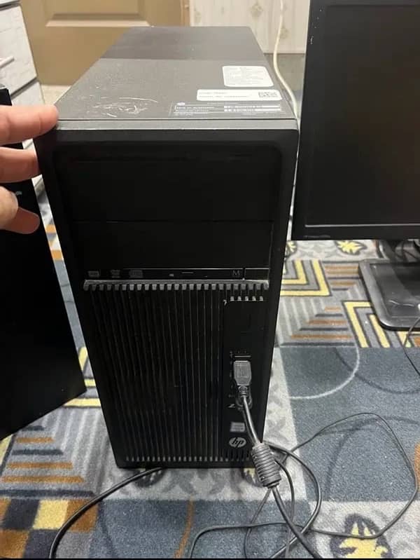 Hp Tower Z 240 1
