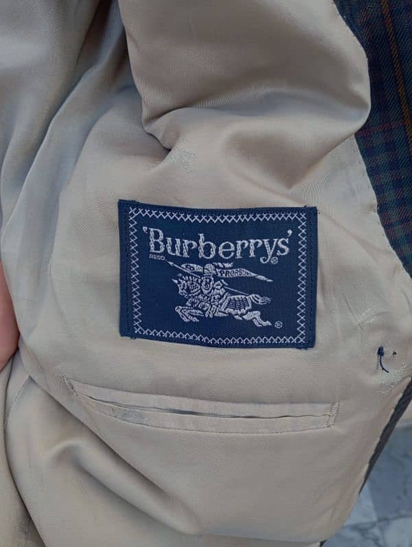 Burberry Men's Check Blazer – 4-Button Sleeve, Double-Vented Coat 1