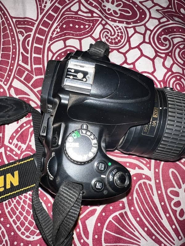 Nikon DSLR Camera D5000 for sale with 18-55 lens in Fine Condition 4