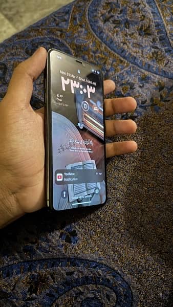 iphone 11 pro max non pta 64gb with box 3