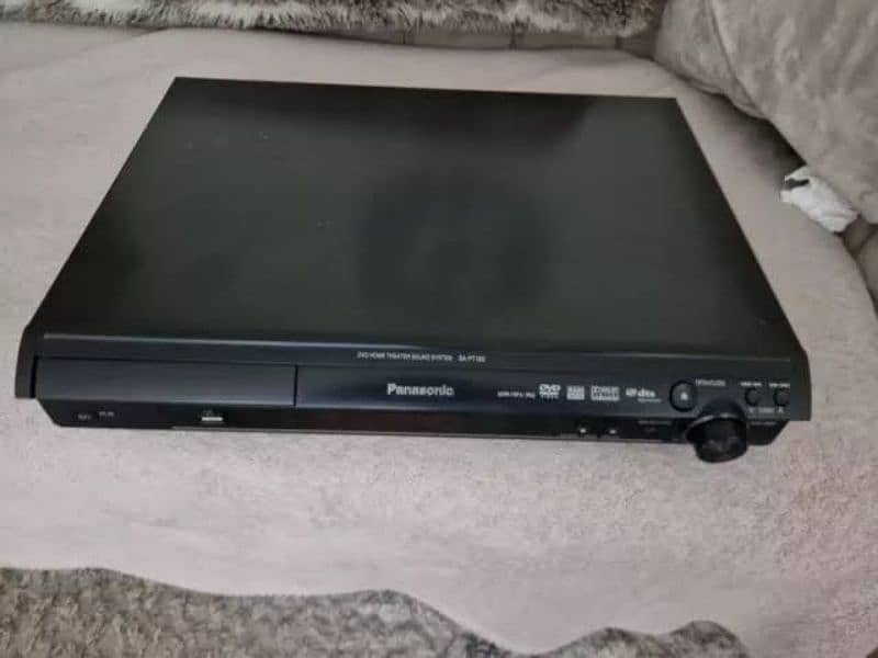 Panasonic 5.1 home theater player only 0