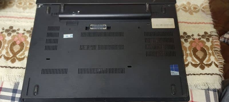 LENOVO THINKPAD T470  ( 8 Gb Ram Ddr4 + 256 Gb Ssd) 6