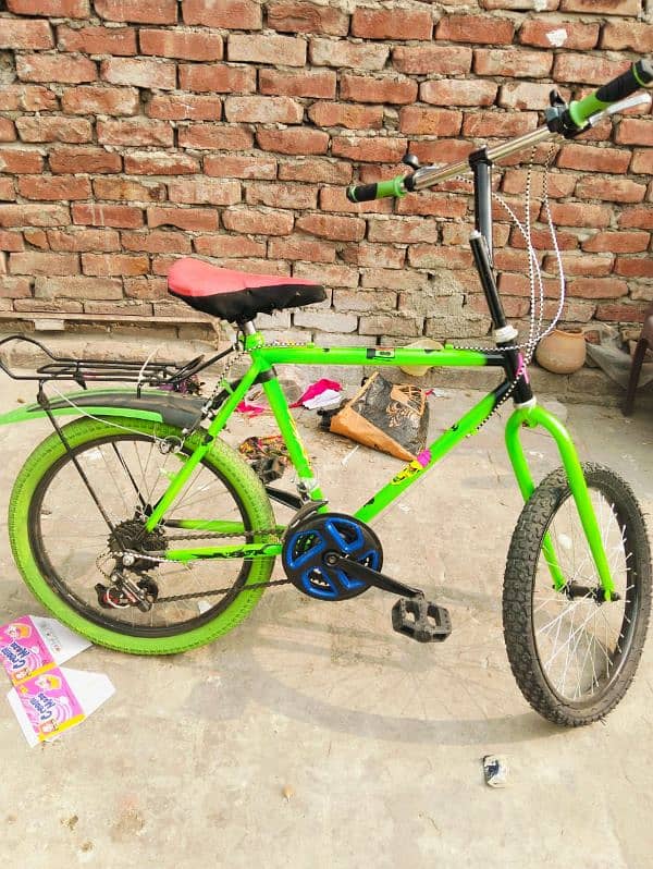 wheeler cycle 20 inch and 2 gear shifter and japani cheeze 0