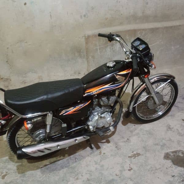 Honda CG125 mint condition 2018 model 0