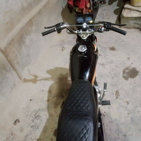 Honda CG125 mint condition 2018 model 1