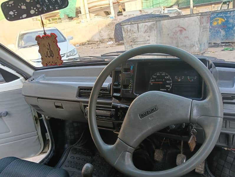 Suzuki Mehran VXR 2012 10