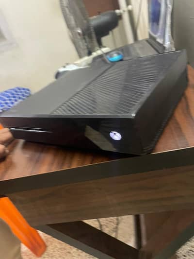XBOX ONE FAT 1 TB Non Jailbreak