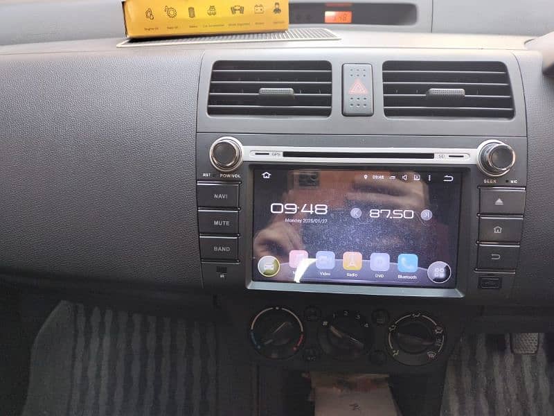 Suzuki Swift 2018 5