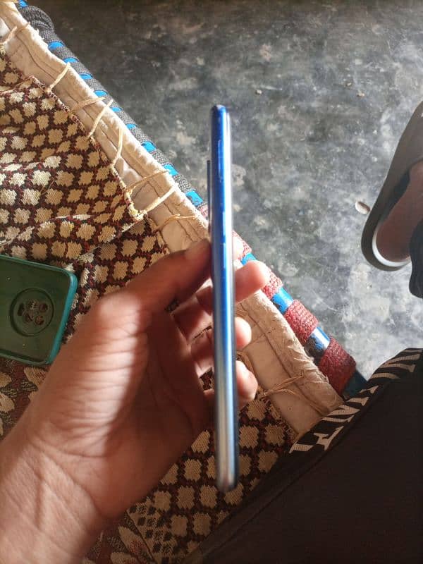 Oppo a54 5