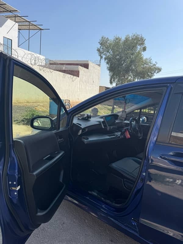 Honda Freed 2012 3