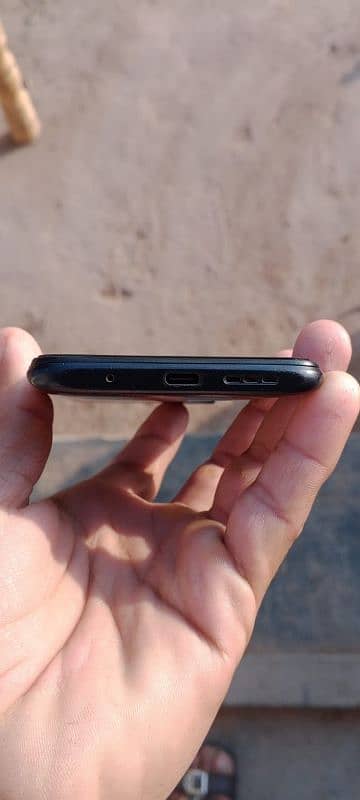 Poco M3  mobile 4+2 ram 128 memory 03428024606WhatsApp condition 10/10 1