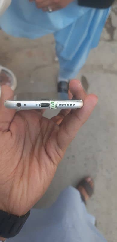 iPhone 6 non pta 1