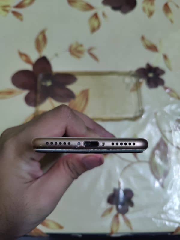 iphone 8 [Official pta approved] 64gb 5
