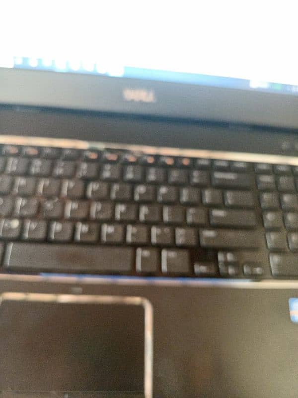 Dell Laptop 5