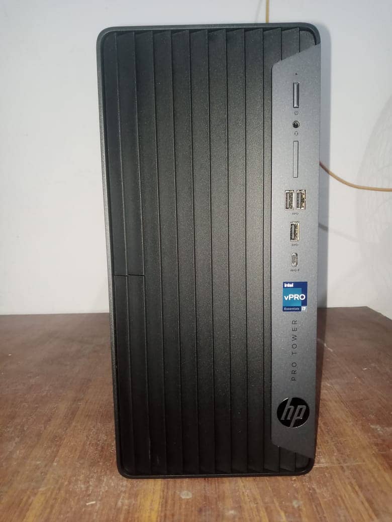 Core i7 12700 gen 3.02Gzh 500gb NVem 8gb ram 0