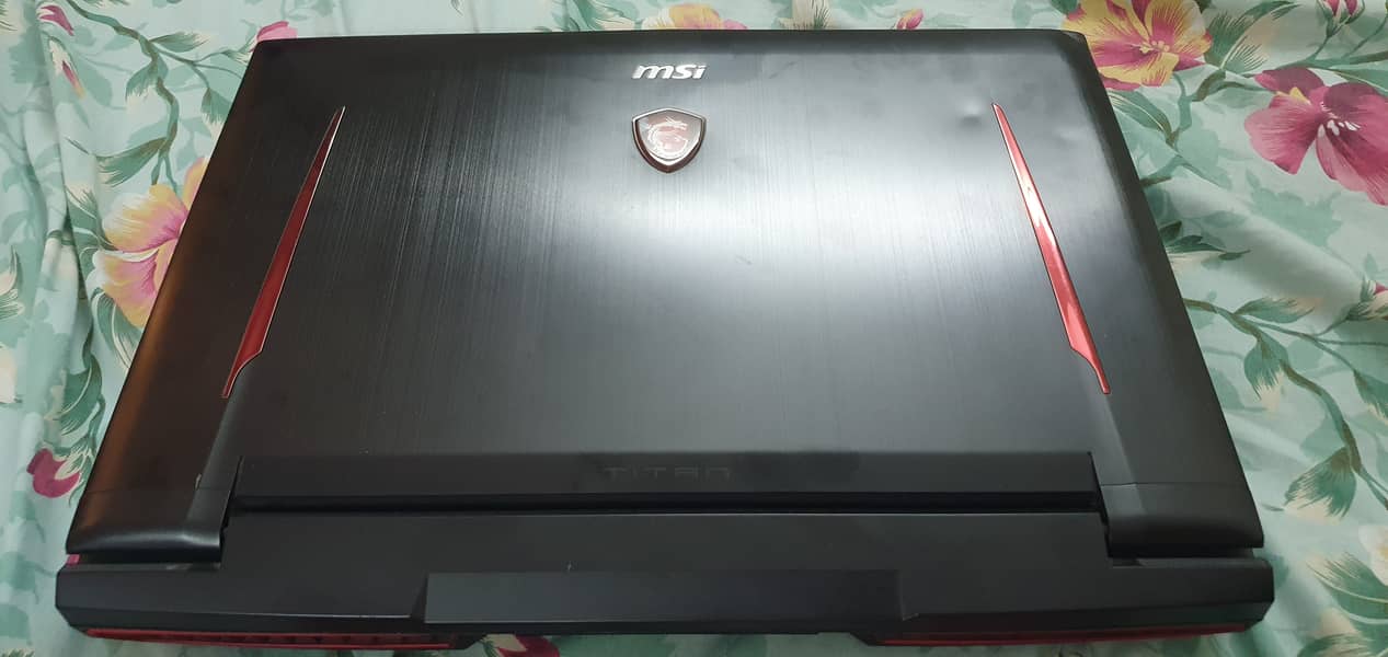 MSI GT75 Titan 8RG I7 8th Gen GTX 1080 32gb 512gb Gaming Laptop 7/10 3