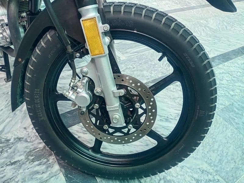 Yamaha Ybr 125G 2023 model (Special Edition) 9