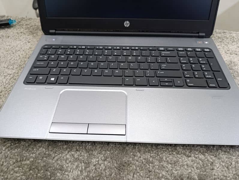 Hp 650 G1 i5 4th gen with 15.6 inches HD display 2