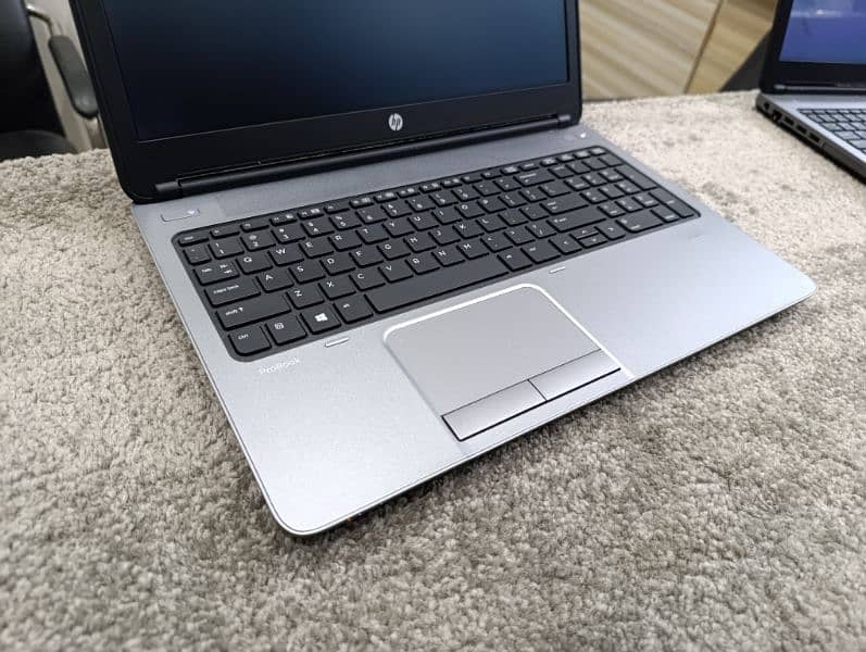 Hp 650 G1 i5 4th gen with 15.6 inches HD display 4