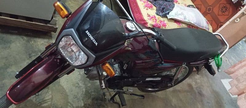CD 70 dream new condition 10 by 10 2023 model 1