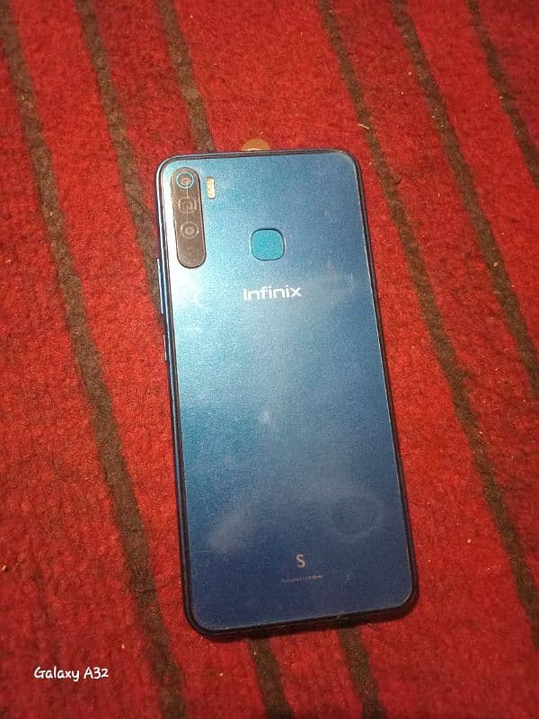 INFINIX S5 4/64 FOR SALE WITH BOX 1