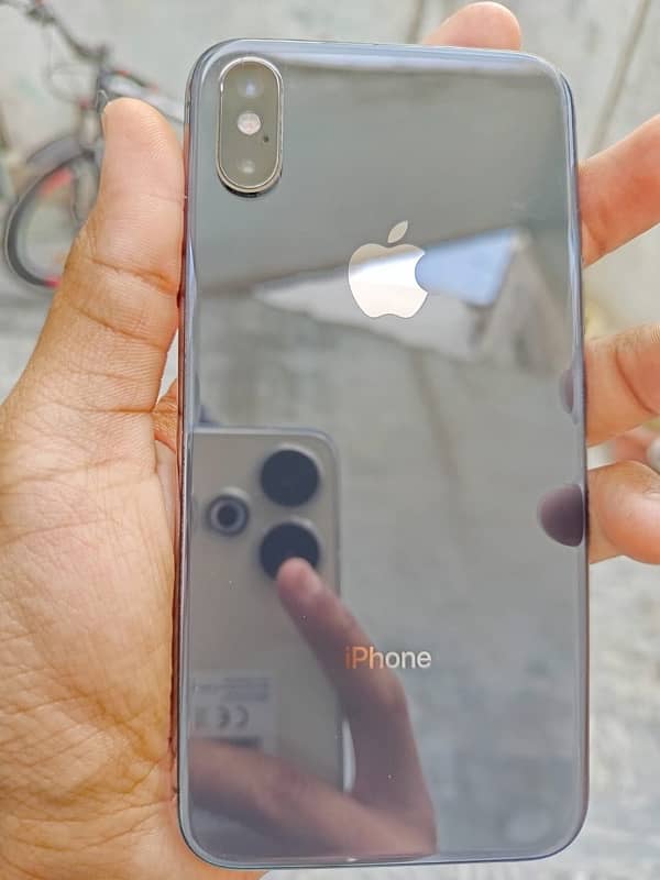 IPHONE XS 64 GB Non Pta 10/10 Urgent Sale 2