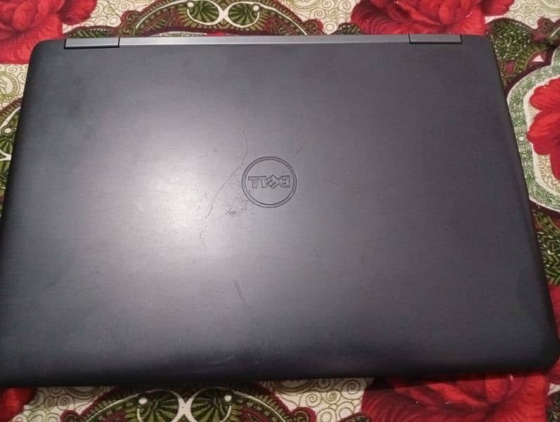 dell latitude e5440 great condition only serious buyers contact 0