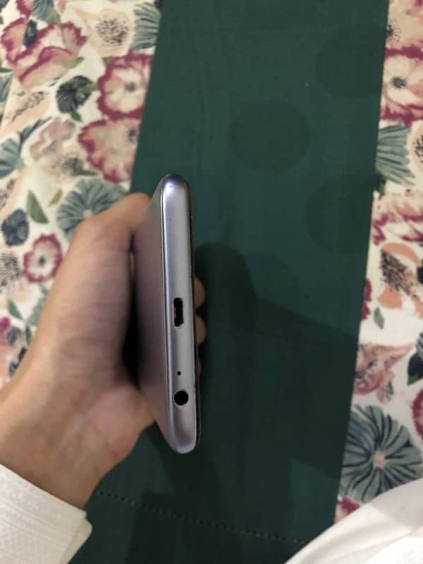 urgent sale Samsung J4 official PTA approved 4