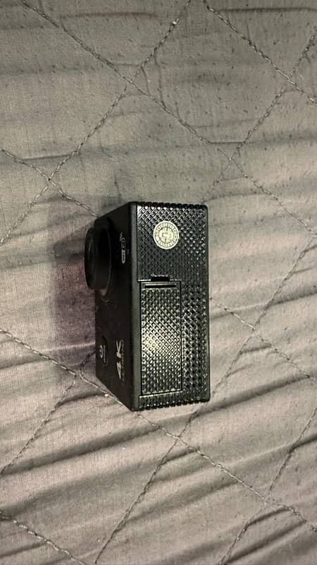 4K WiFi Action camera for sale in good working condition 6