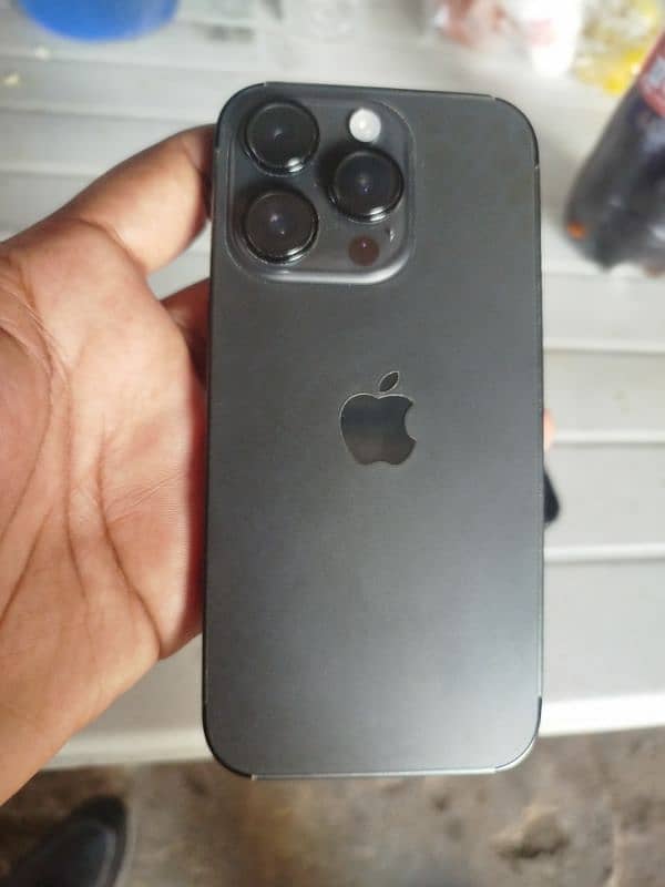 14 pro 256gb icloud lock 4