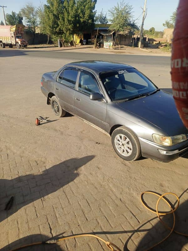 Toyota Corolla indus 5