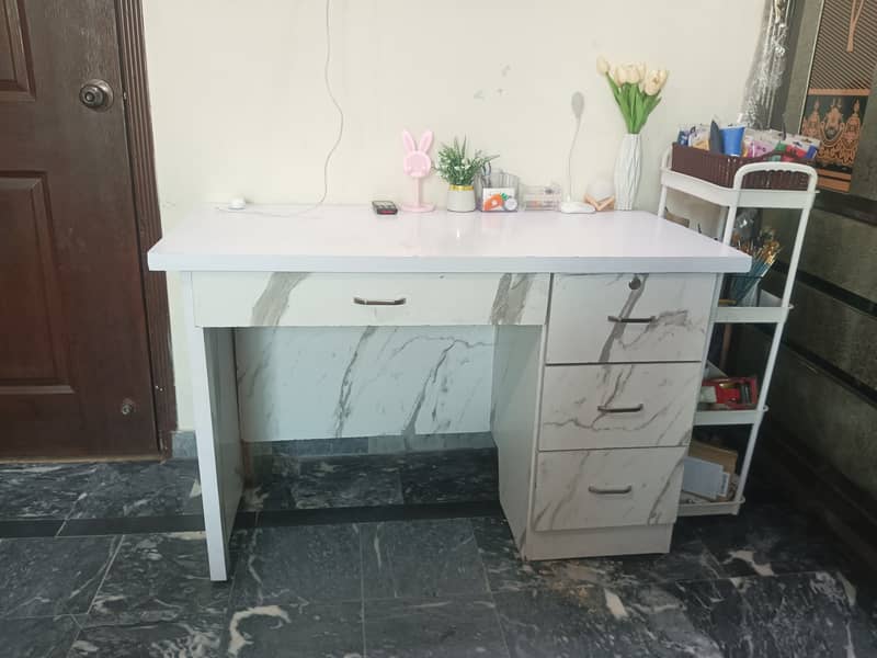 Study table/ Office table 4 drawers 0