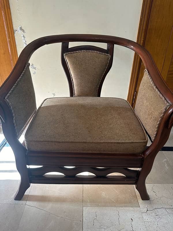Sofa set wood 5 seater 4