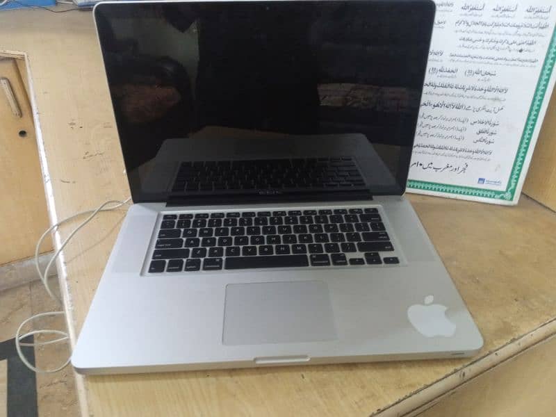 MacBook pro 1