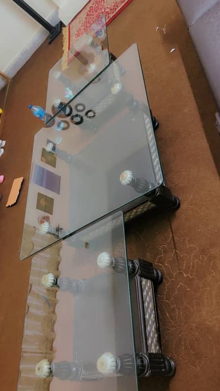 Sofa set alongwith Table set for sale 5