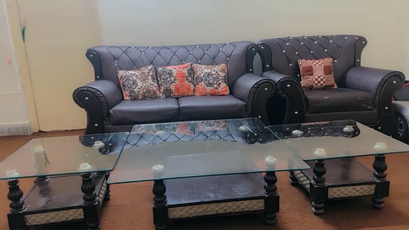 Sofa set alongwith Table set for sale 0